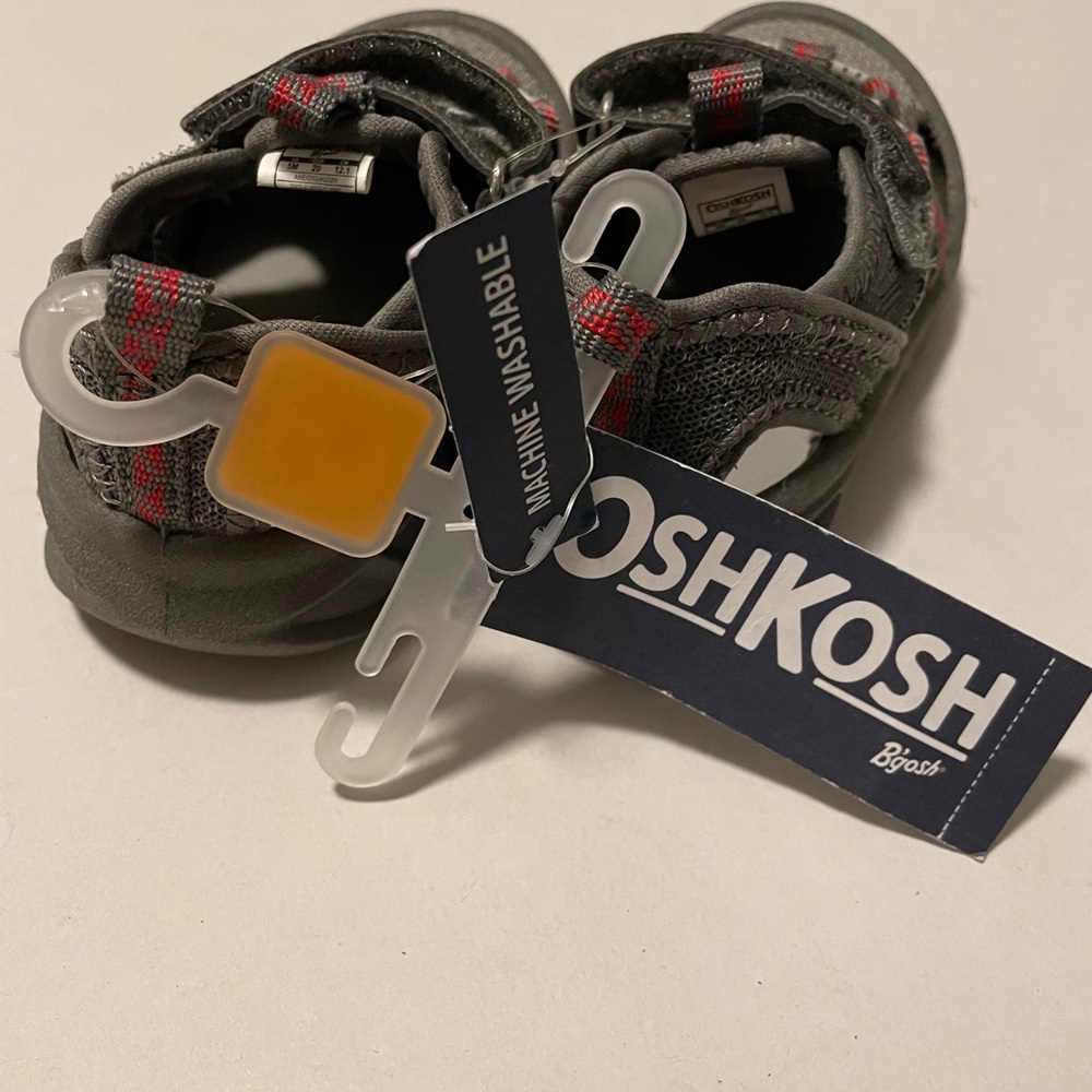 Oshkosh Toddler Play Sandal - Picture 4 of 5